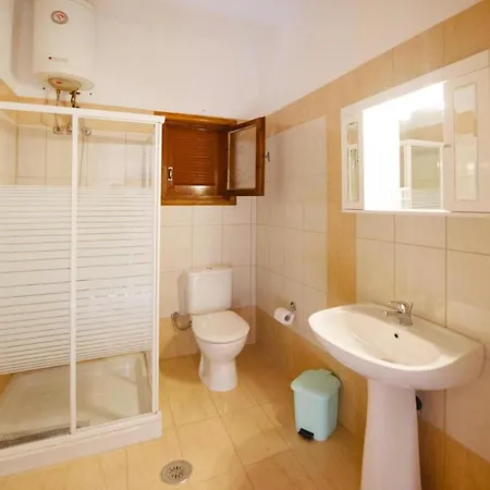 Nyaraló Bungalows Agathi, Róda